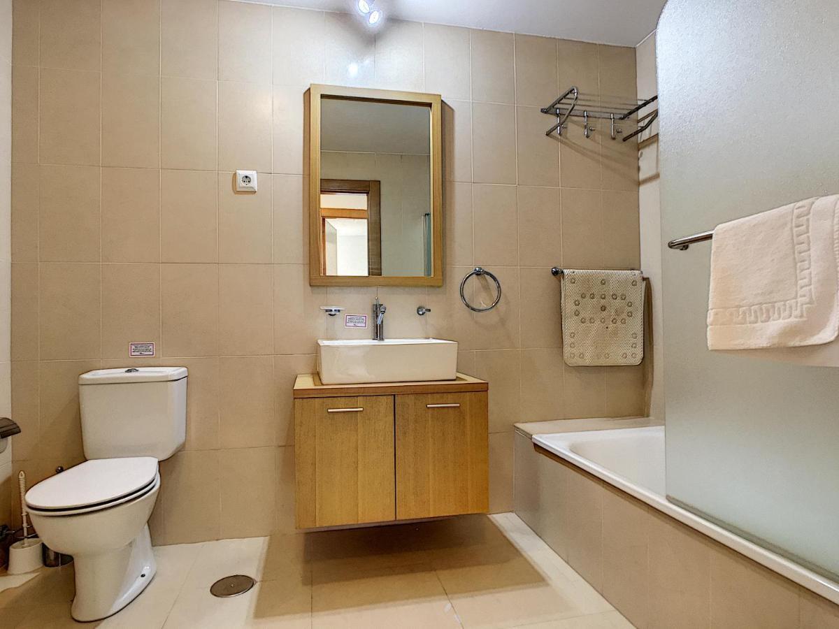 Hacienda Golf Resort - 8408 Сусина Екстериор снимка